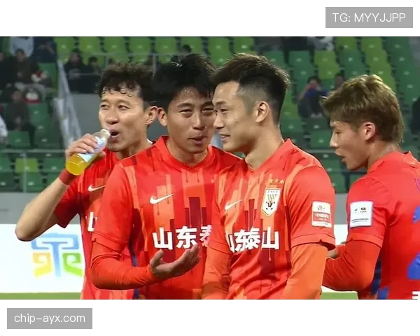 马赛防线表现稳健，战术成效初显，状态回暖引关注